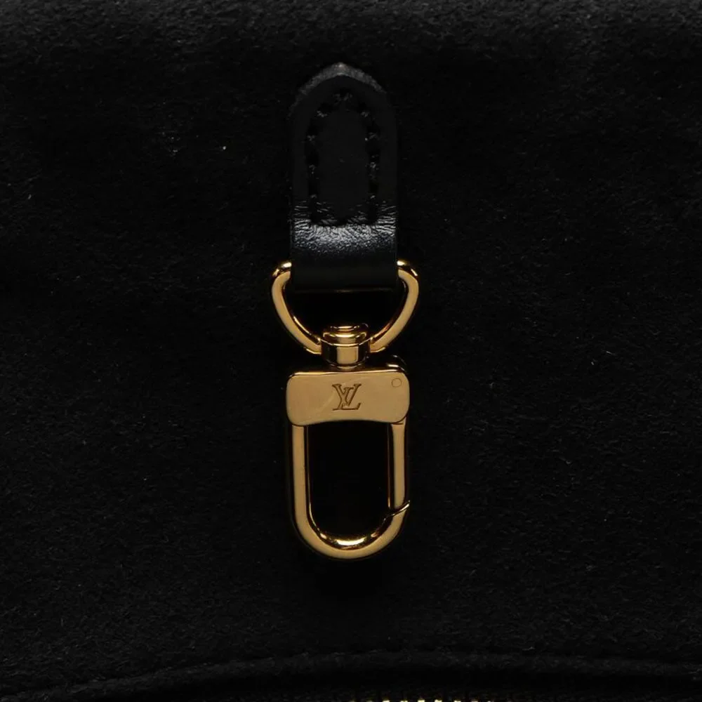 Louis Vuitton fresh artistic